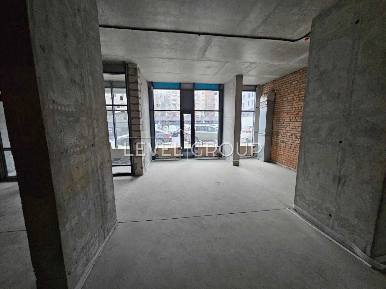 Оренда торгового приміщення 74 м² в ЖК Ok’land Севастопольська площа