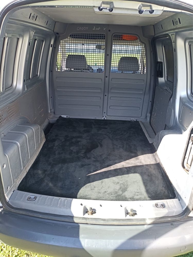 Sprzedam vw caddy 2008r