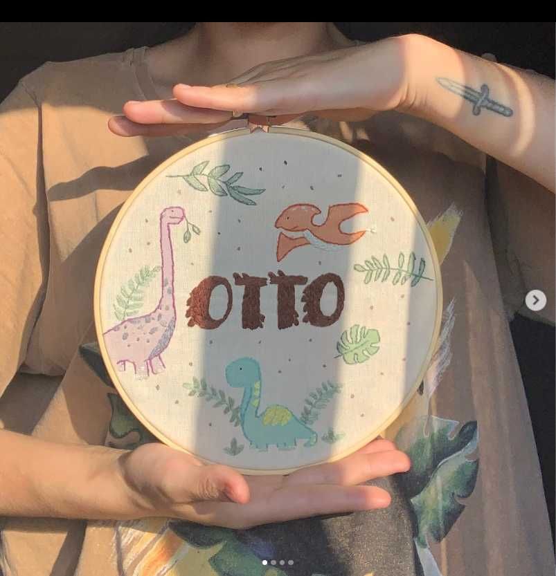 Bastidor decorativo - maternidade bordado a mão