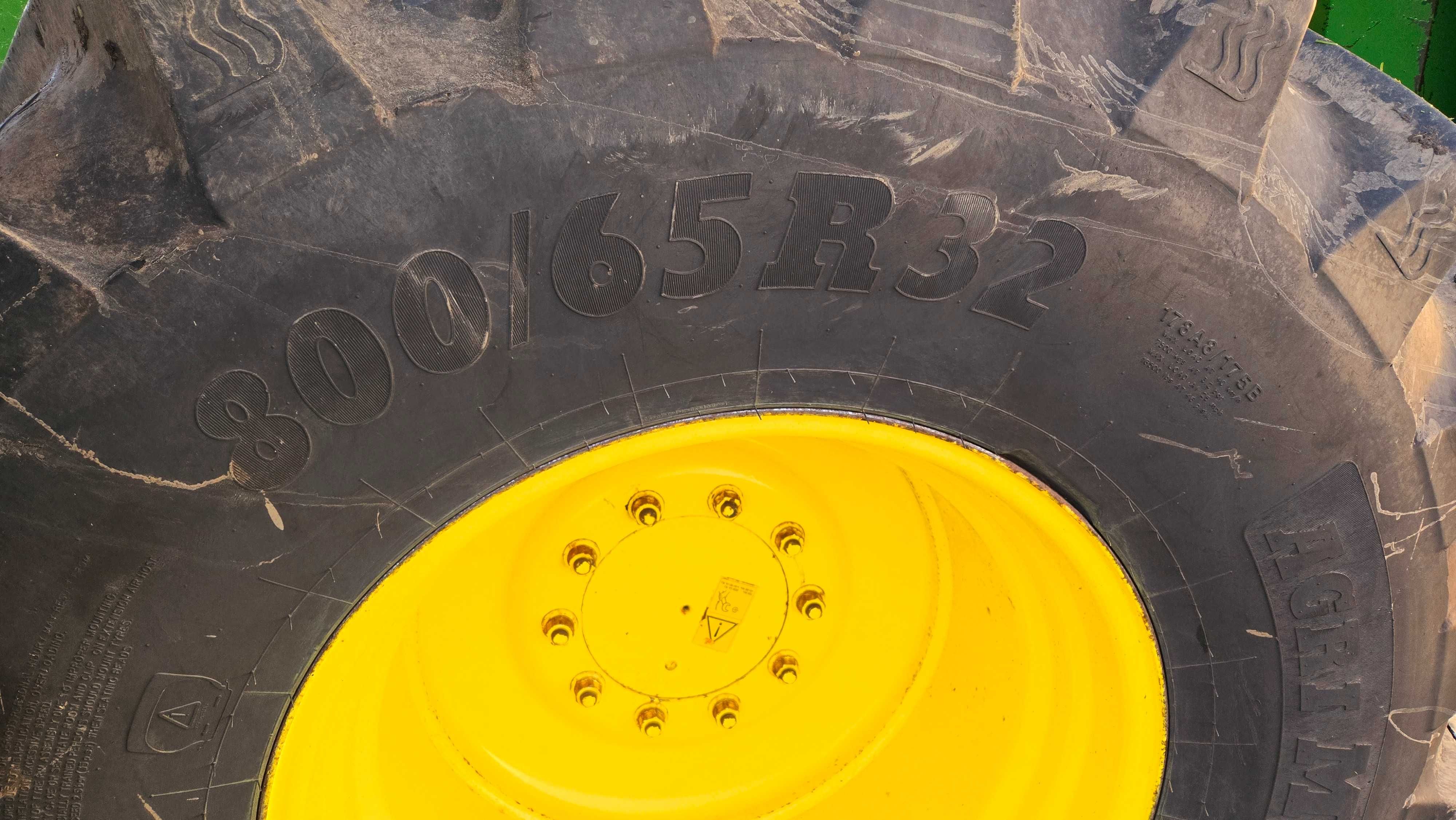 Свіжопривезений john deere 2264 200рік Без жатки $