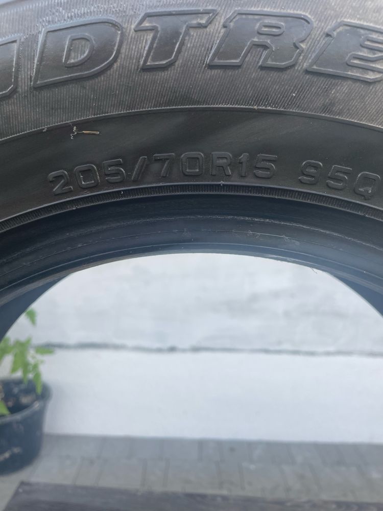 Шини Dunlop205/70/R15  Pirelli1 P6000 185/60/R15