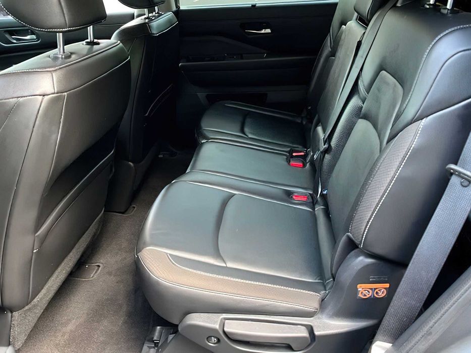 Nissan Pathfinder      2022