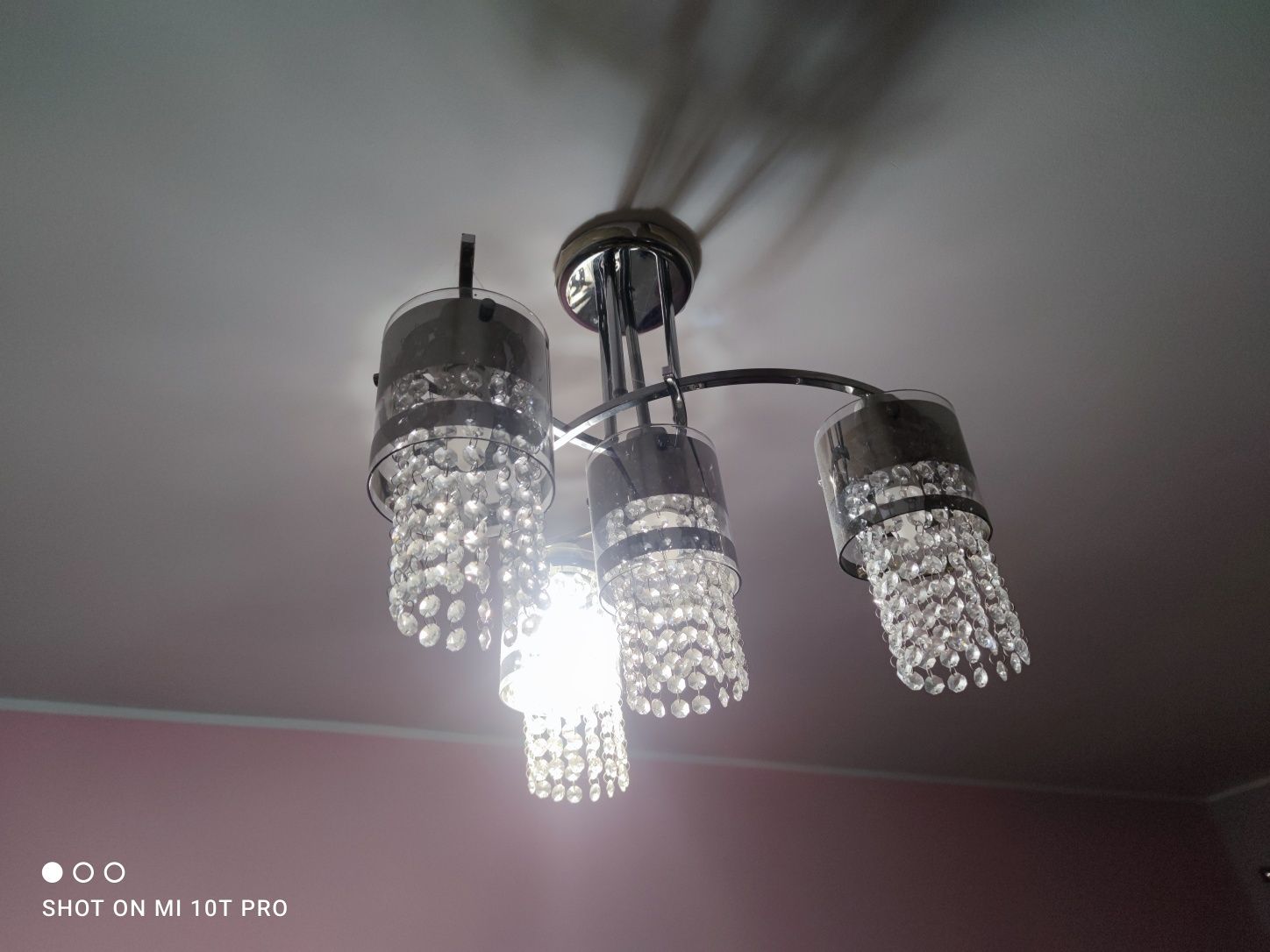 Żyrandol pokój salon jak nowy 2msc OKAZJA