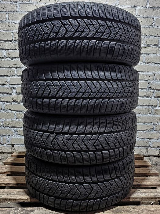 Зимові 235/55r18 Pirelli | 2023 | 7mm | Преміум шини | Ідеальний стан