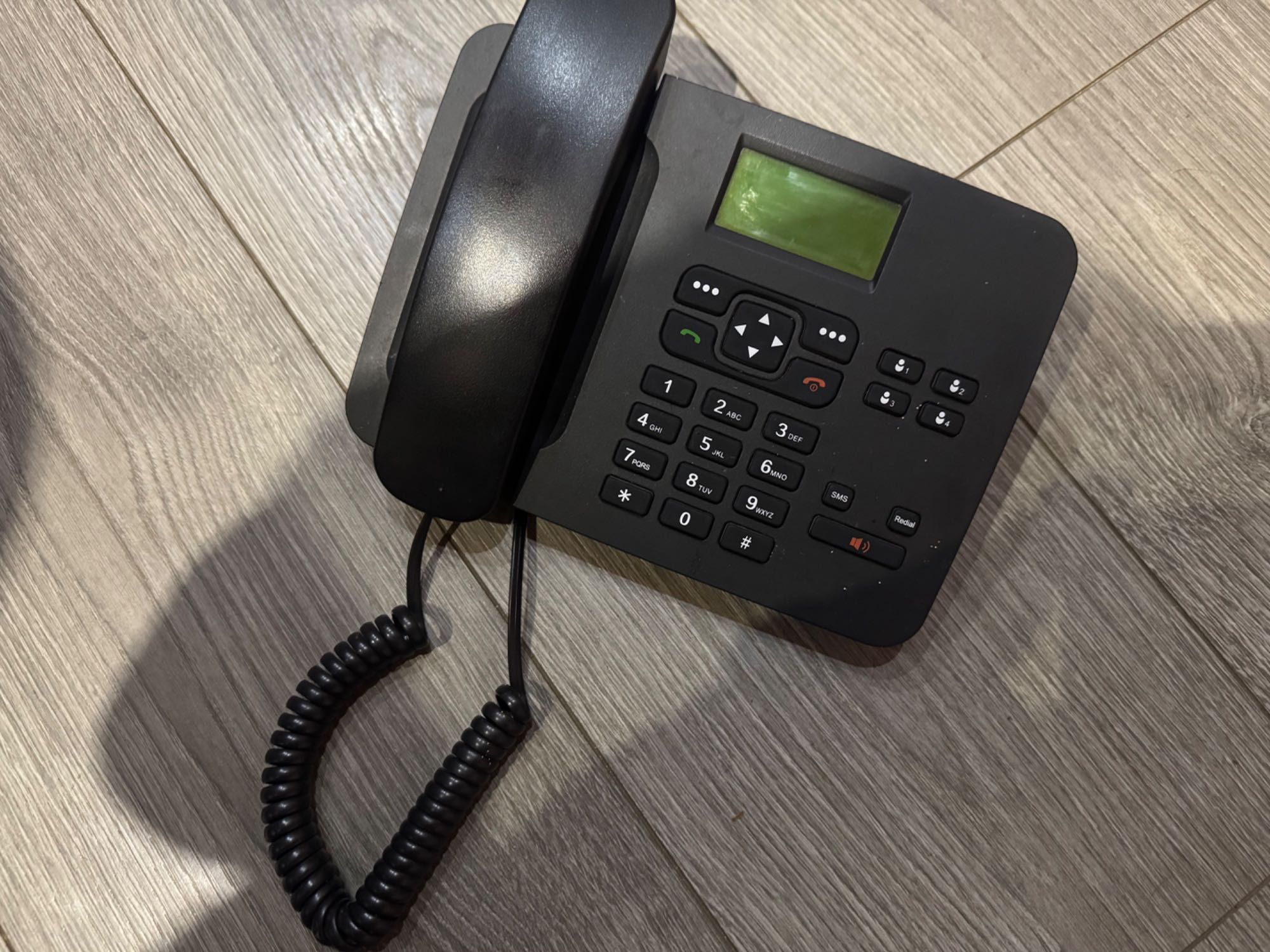 GSM телефон. Цена:1200