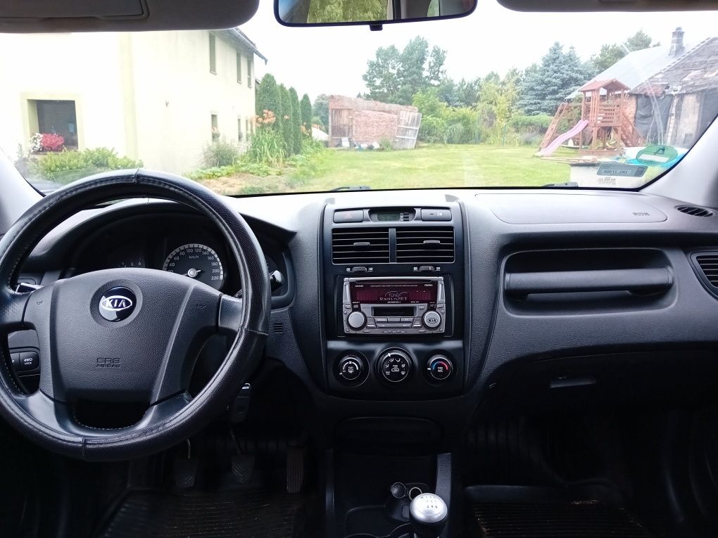 Kia Sportage 2.      2.0 crdi 4x4