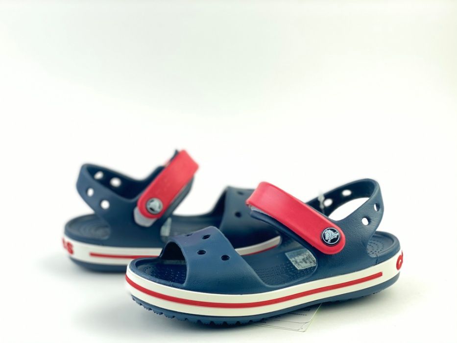 Покупайте детские сандалии для мальчиков и девочек Крокс Crocs 24-34