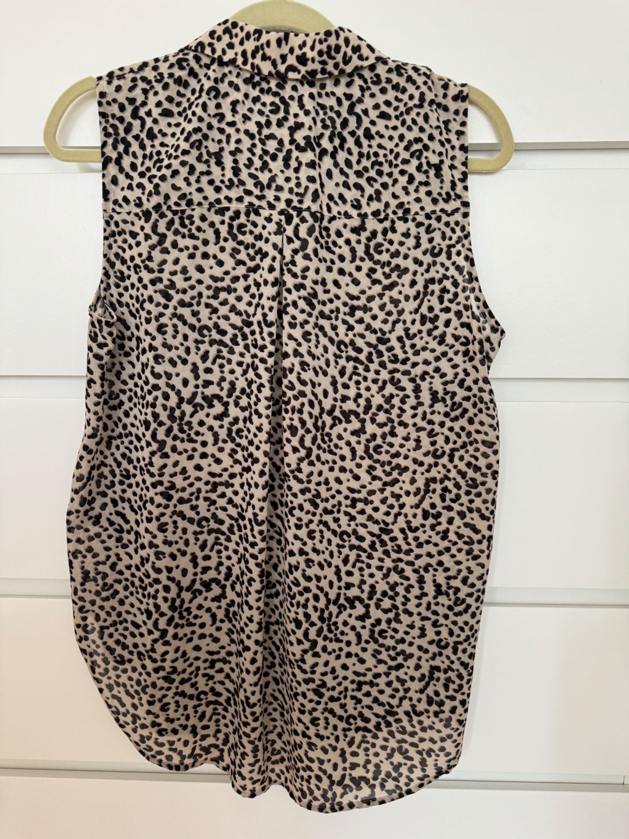 H&M Blusa leopardo