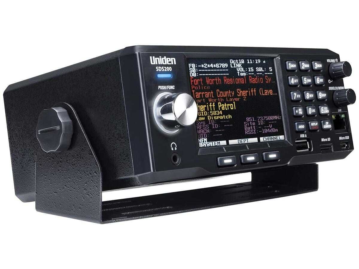 Цифровий скануючий  приймач Uniden SDS200