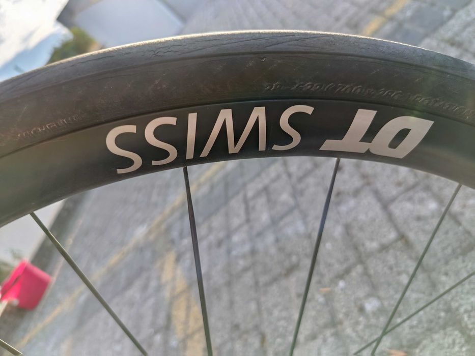 MMR Tam S em carbono como nova mudanças elétricas D2 Shimano 105