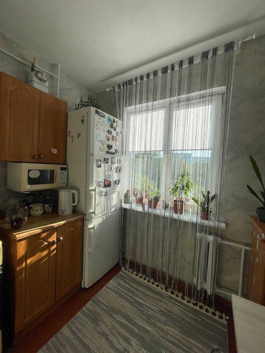 Продаж 2-кімнатної квартиру. Шухевича,2