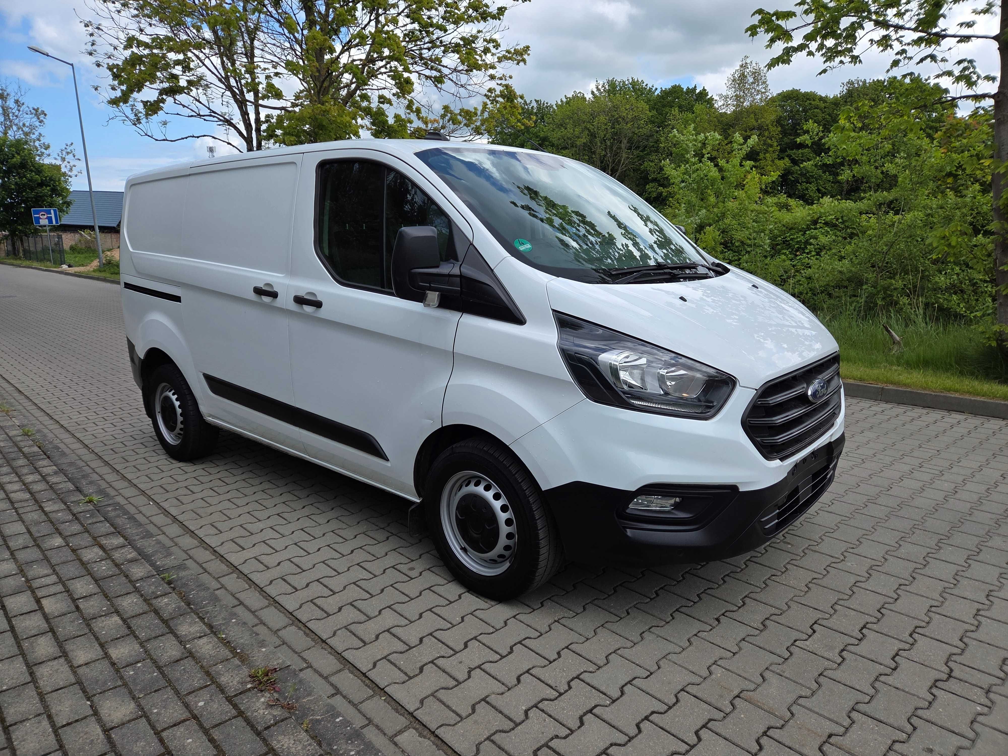 Transit custom full Led navi Long krotki ładny rok  2020 2 szt