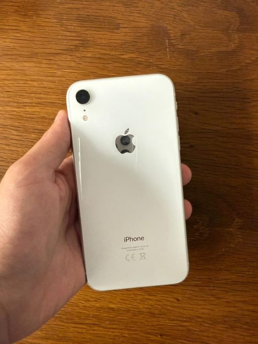 Troco iphone XR COMO NOVO