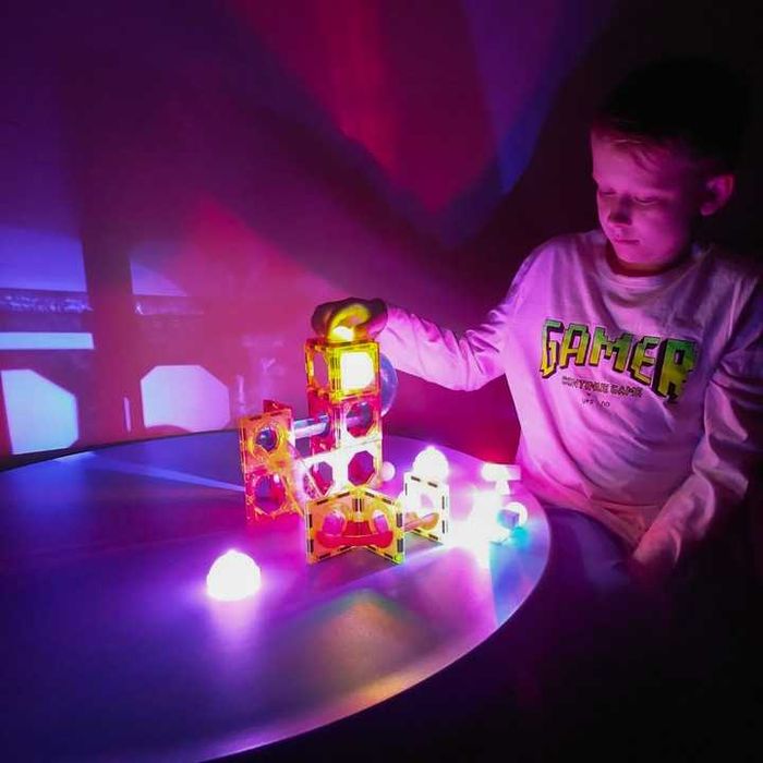 Klocki Magnetyczne Konstrukcyjne Świecący Tor Dla Dzieci Magnetic 75
