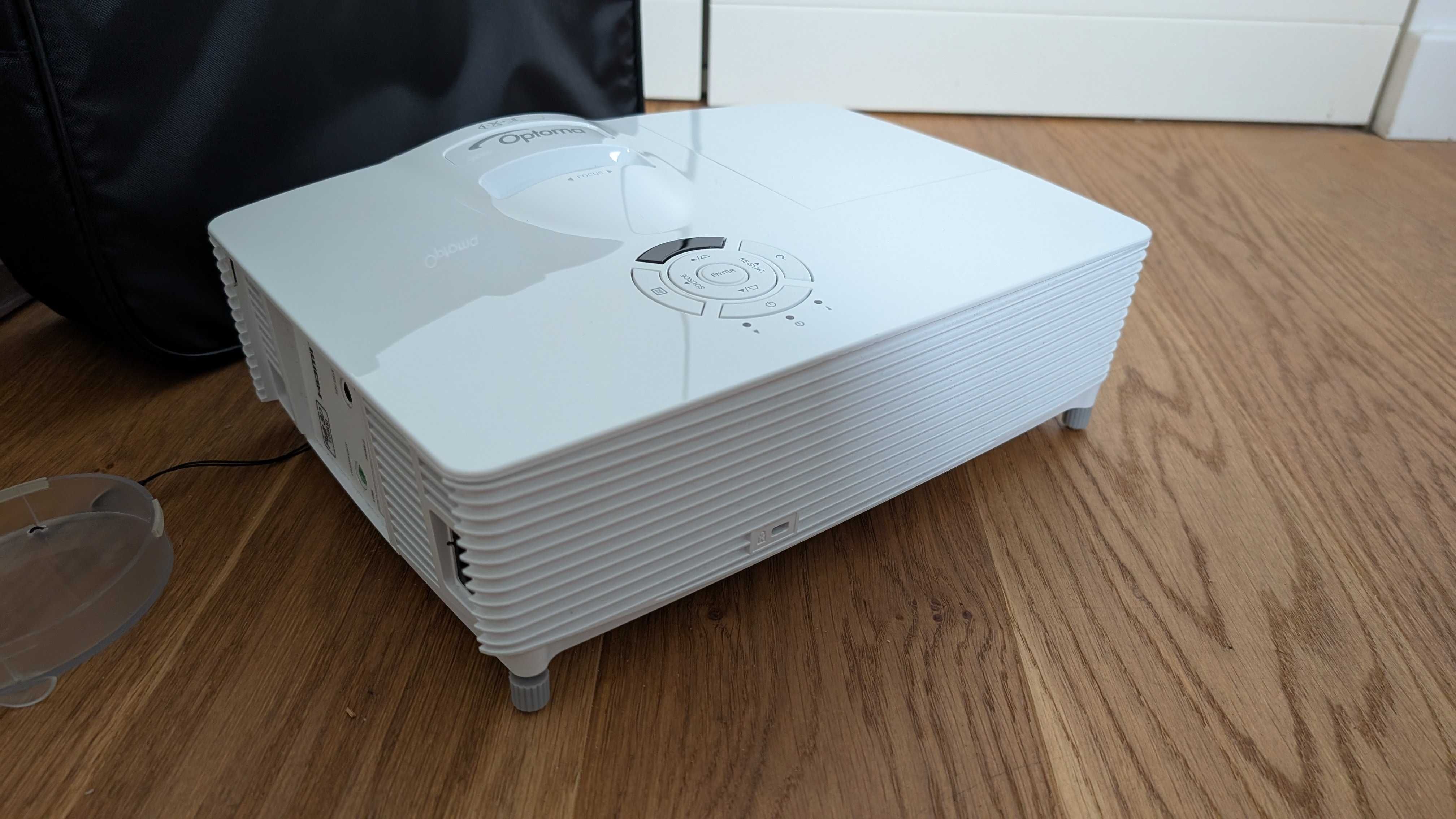 rzutnik Optoma Gt1080E - prawie nieużywany