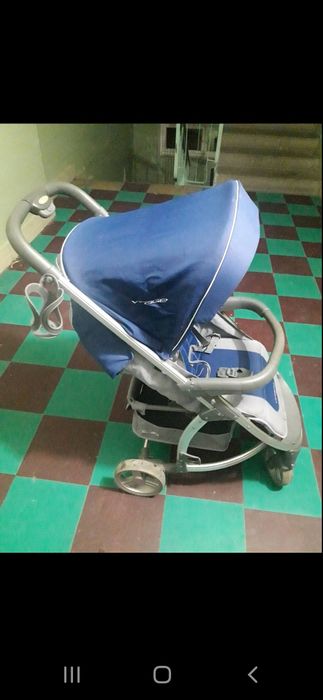 Прогулочная коляска