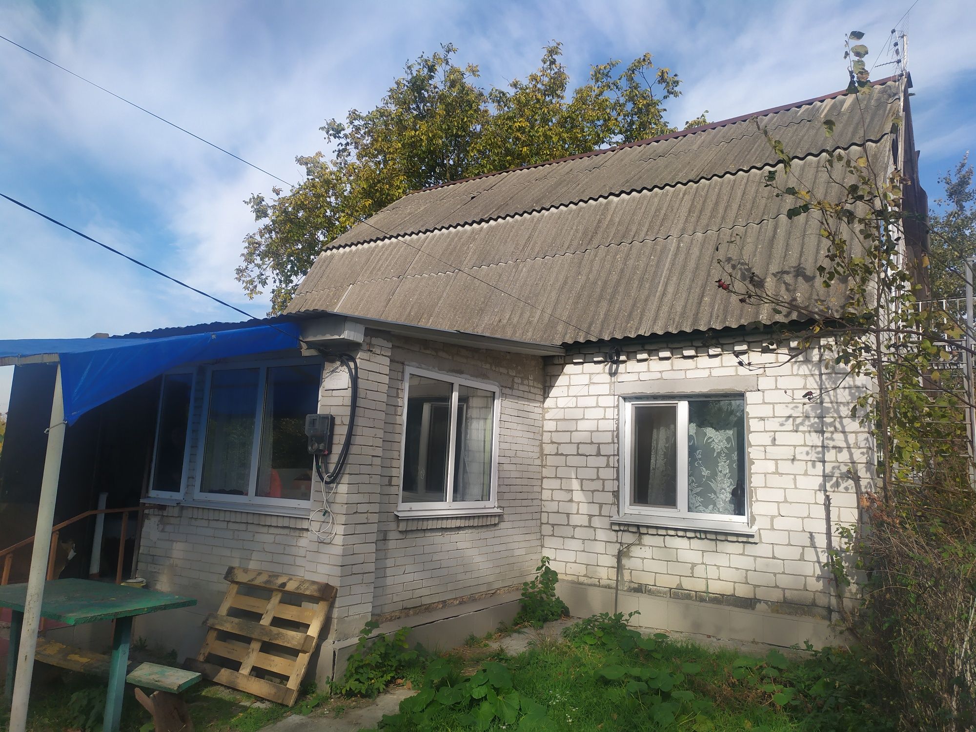 Продається цегляний будинок в селі Лехнівка