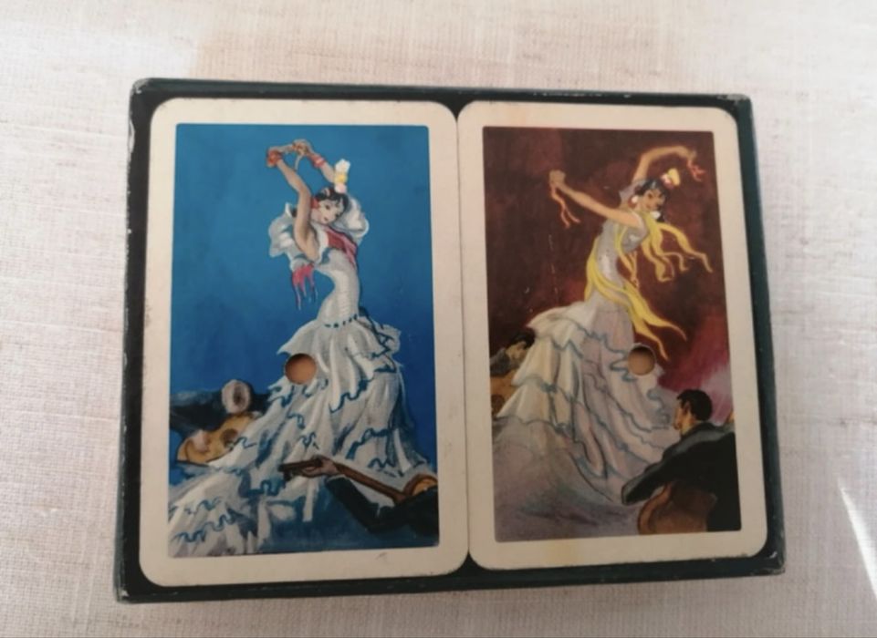 Cartas vintage Heraculo Fournier  2 baralhos