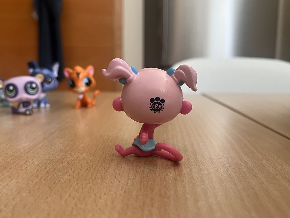 littlest pet shop Minka Mark #137