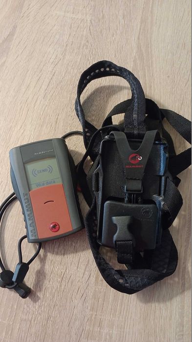 Detektor lawinowy Mammut Pulse Barryvox z kaburą