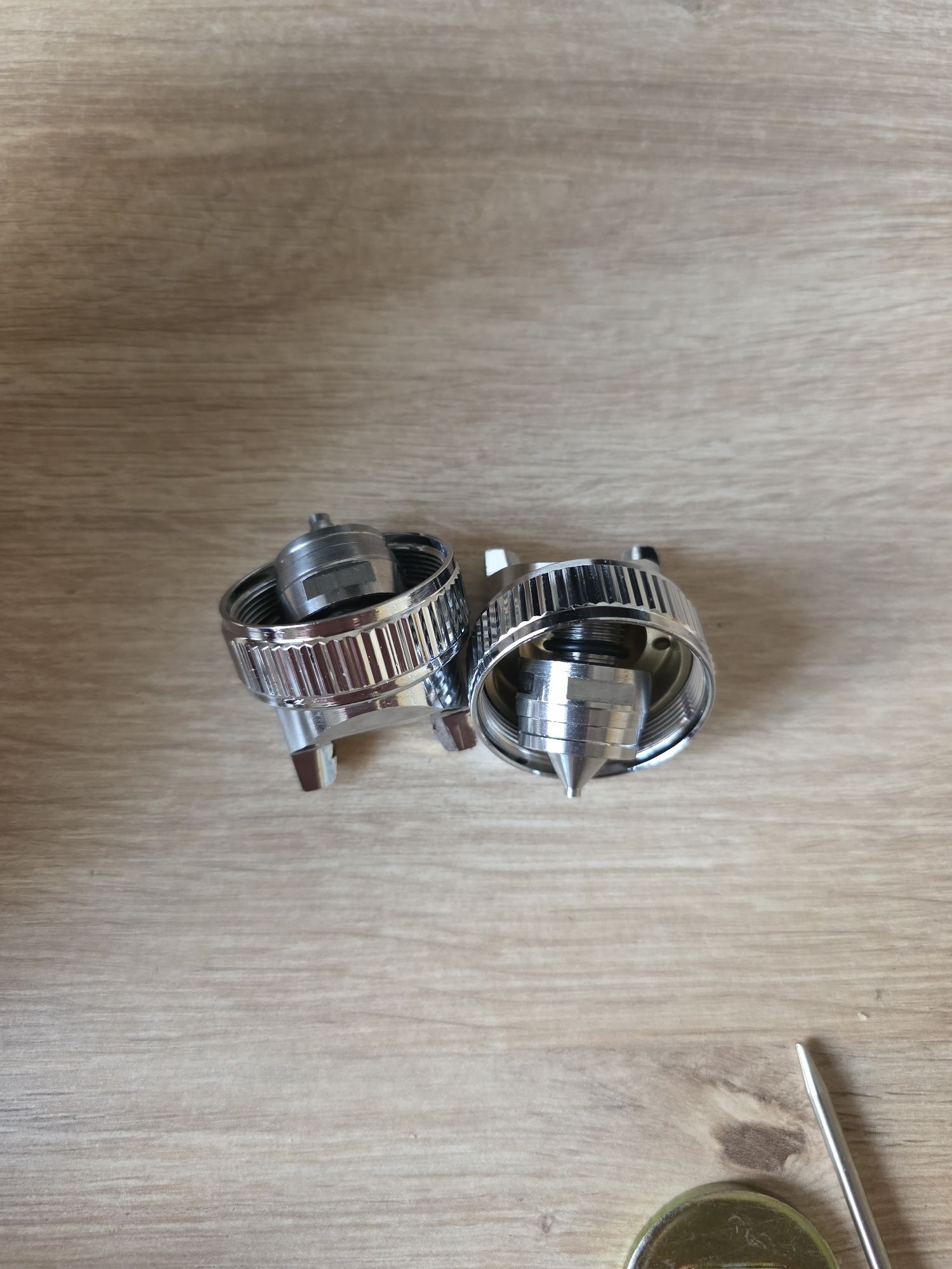 Pistolet natryskowy HVLP Gravity Feed