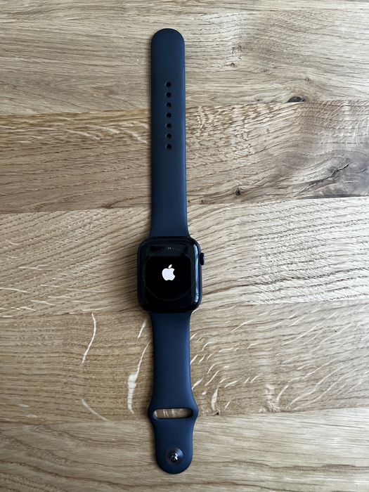 Apple Watch seri 7 LTE