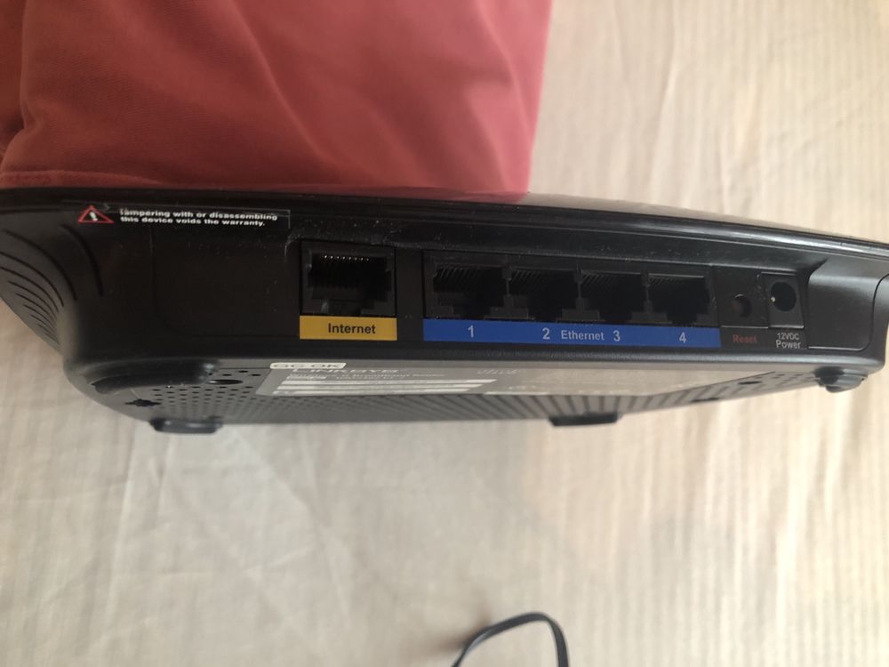 Маршрутизатор Linksys by Cisco WRT54G2