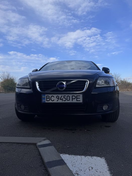 Volvo V50 2011 рік 1.6 дизель