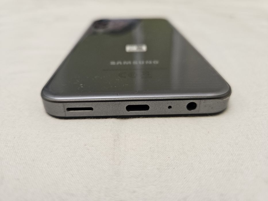 Samsung M15 4GB/128GB