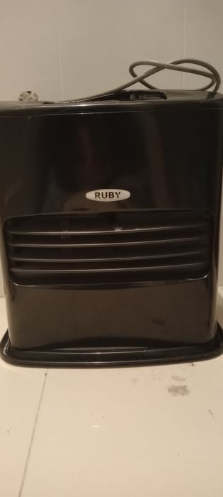 Aquecedor perafina liquida ventilado