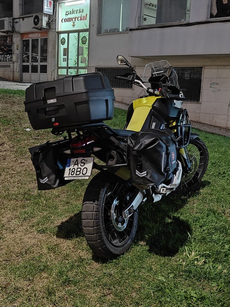 Aprilia Tuareg 660