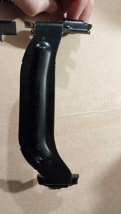 Кронштейн крепления аккумулятора рено меган 3 сценик 3 244380003R