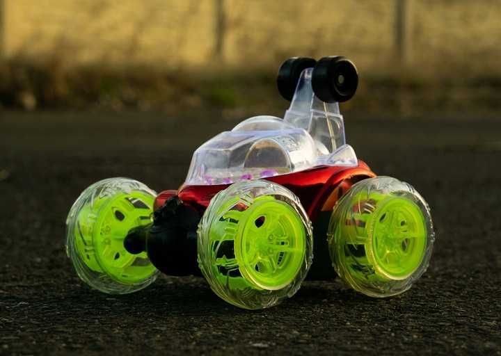 Auto Twister Tańczący Samochód Akrobata Kaskader
