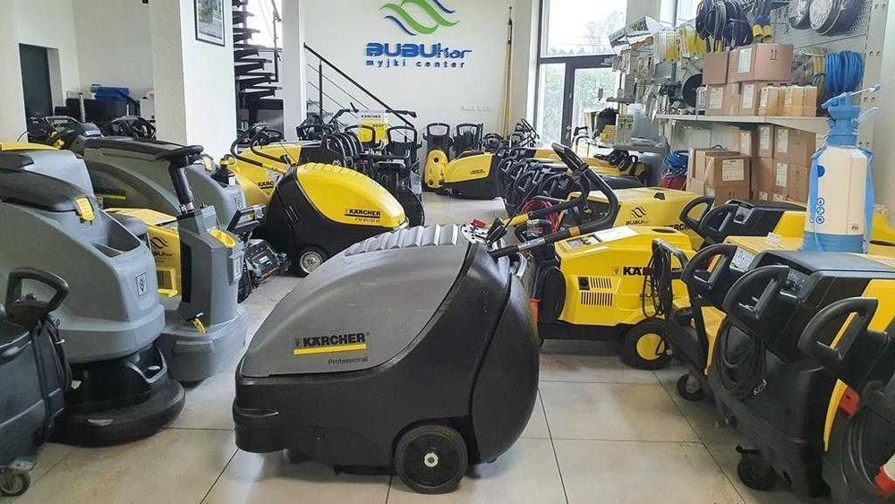 Zamiatarka KARCHER KM 85/50 W Bp BATERYJNA 2019 ROK