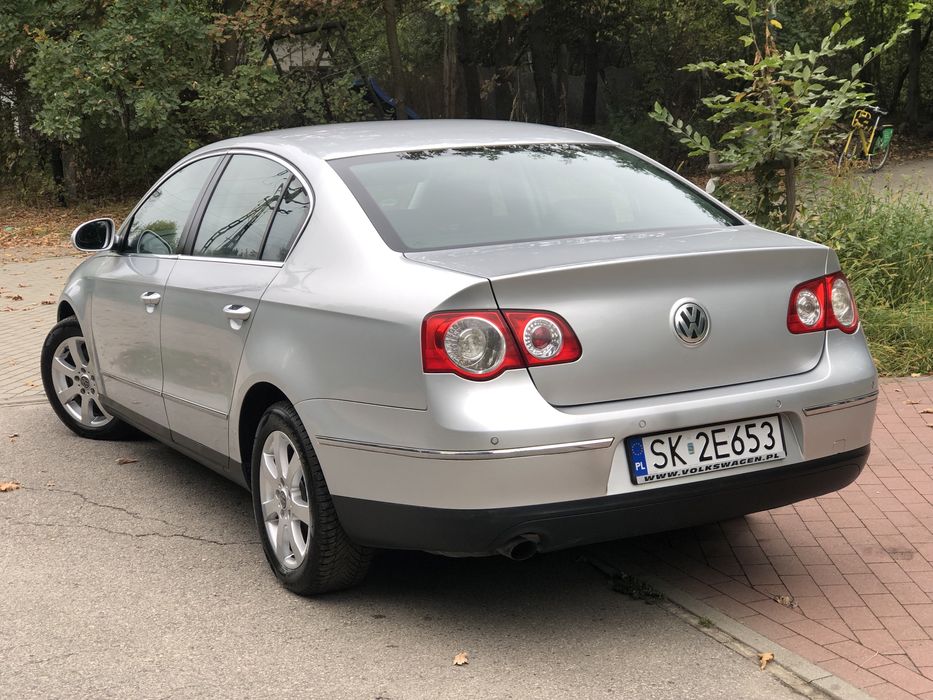 VW Passat Sedan Benzyna Ładny Zadbany Niski Przebieg