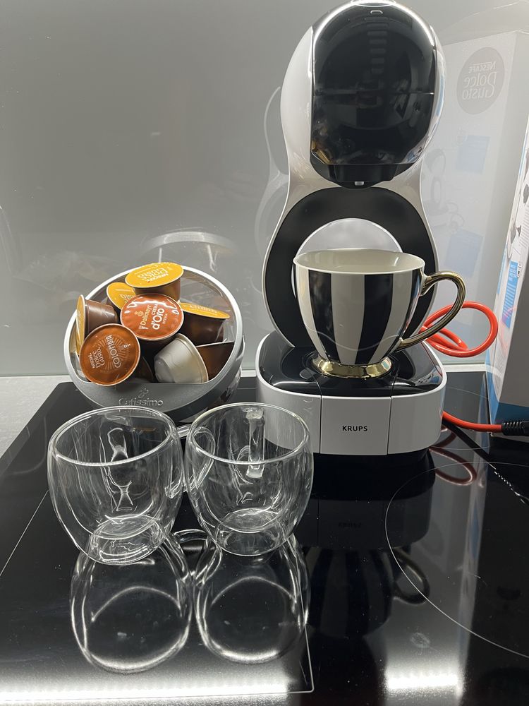 Ekspres Nespresso/ Dolce gusto Lumio stan idealny