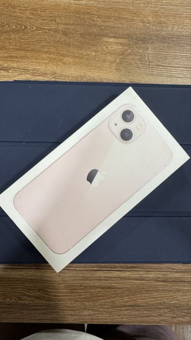 Iphone 13 акумулятор 100% у відмінному стані