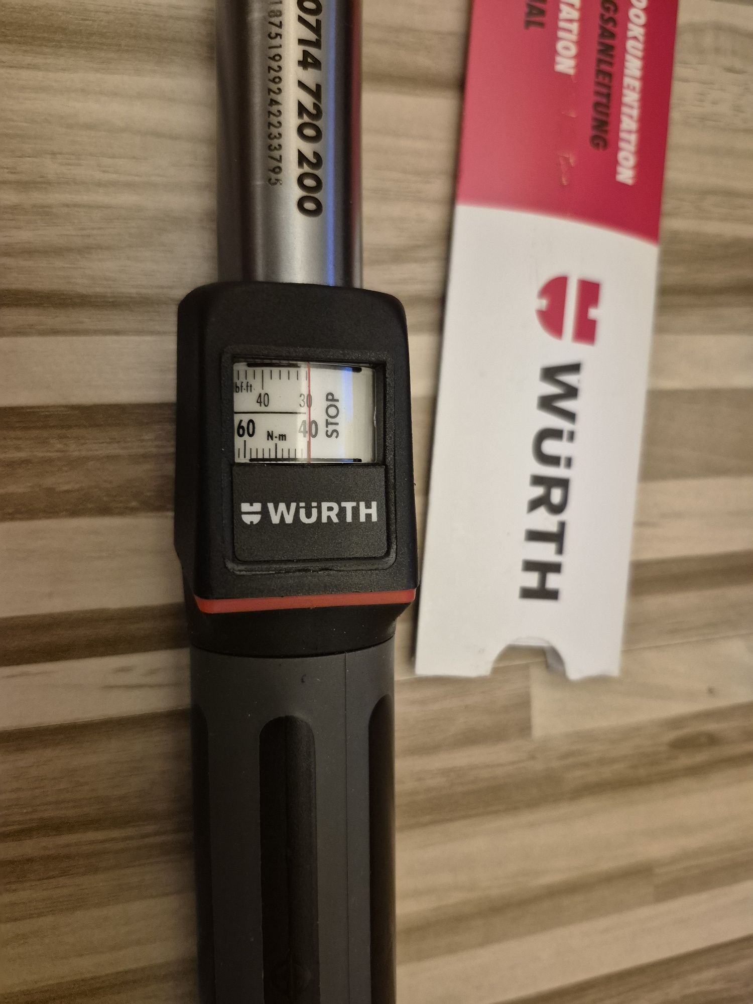 Klucz dynamometryczny 40-200Nm nowy WURTH