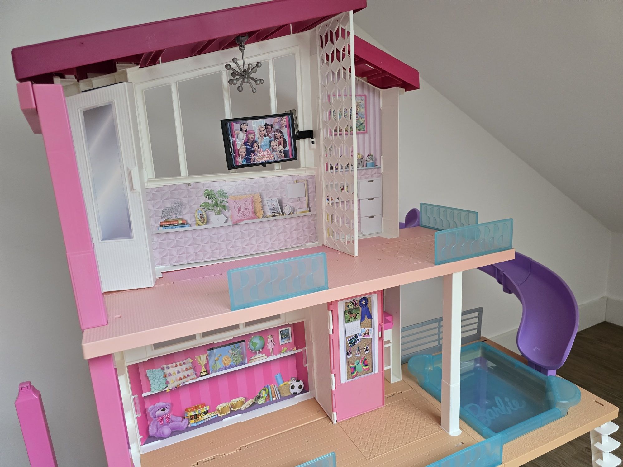 Casa da Barbie completa