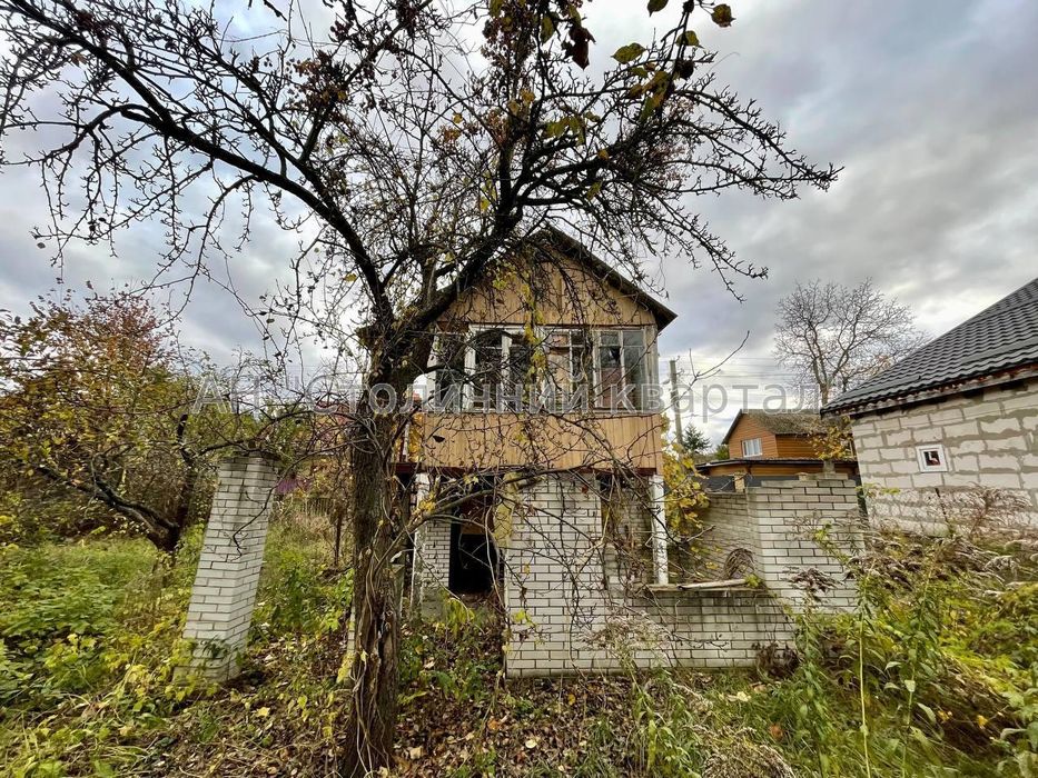 Продаж дачи та ділянки вул.Садова-131 метро Славутич