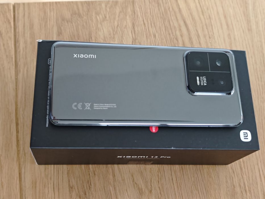 Xiaomi 13 pro 12GB RAM + 256GB