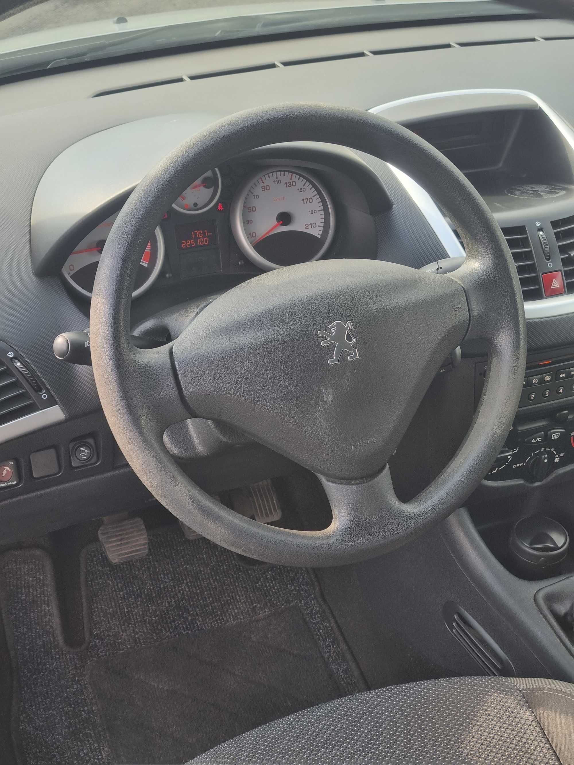 Peugeot 206 PLUS/Klimatyzacja/1.1 Benzyna/