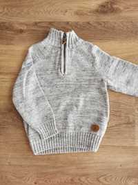 Cieply sweter ze stojka, r.98/104