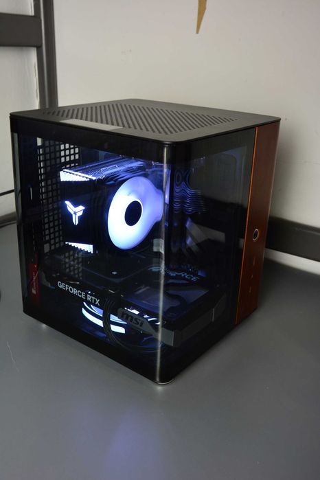 Komputer JONSBO AI gamingowy 5060ti 16Gb Ram 32Gb Ryzen 7 8700f  Win11