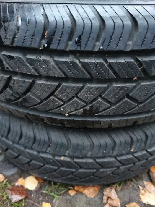 Dwie zimowe opony FORTUNA ECOPLUS 185/65 R15 88H