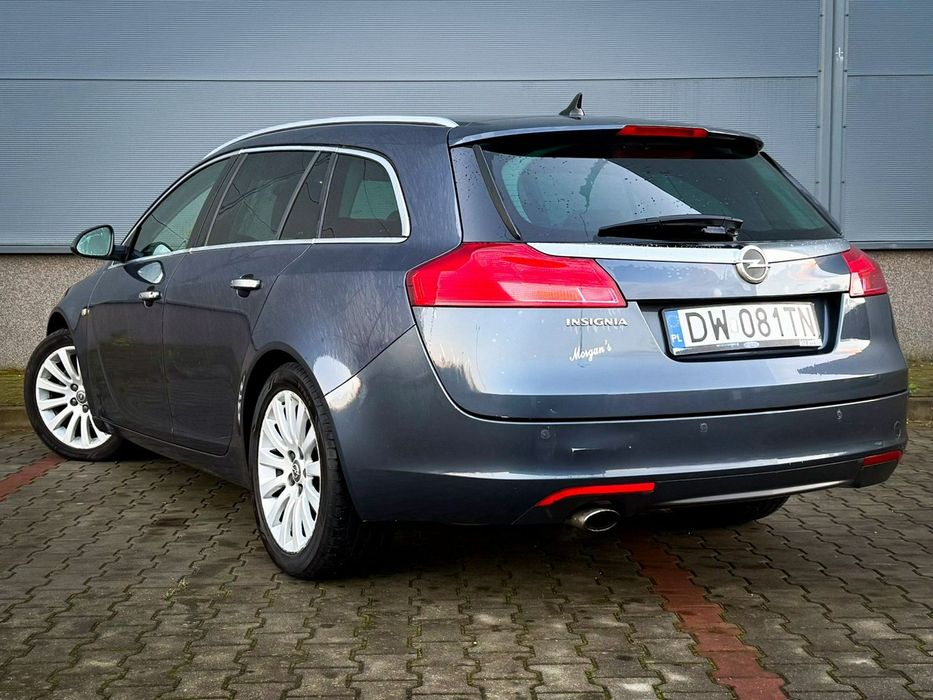 Opel Insignia 1.8 16V 140KM Design I właściciel Nawigacja
