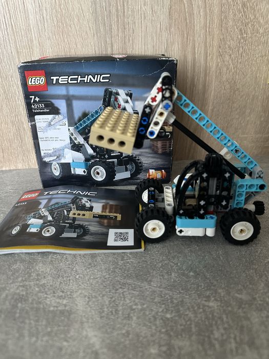 Lego Телескопічний навантажувач 42133 оригінал 2в1