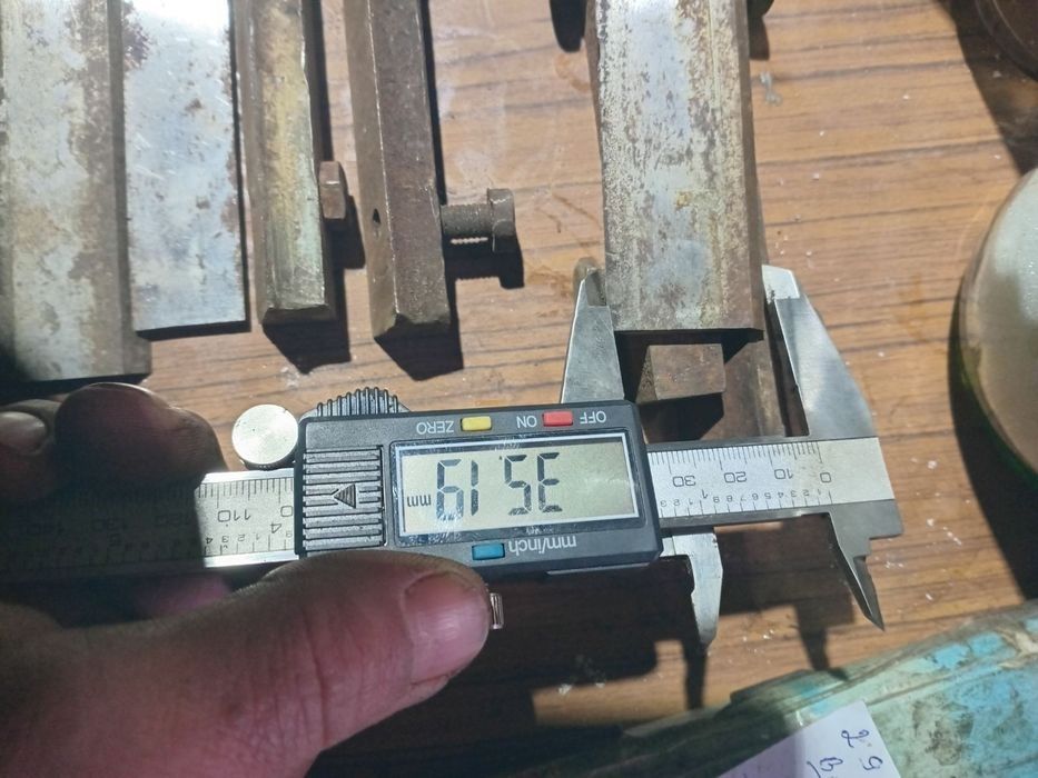 Ножі до  фуганку
