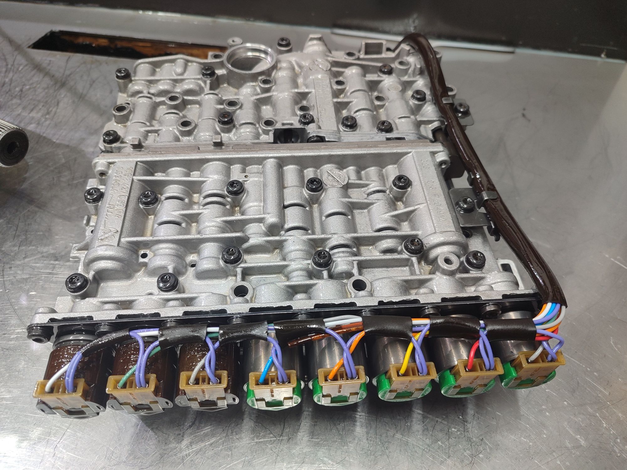 Mechatronika, sterownik skrzyni 5hp24zf Audi A8 S8 D2, A6 S6 C5.