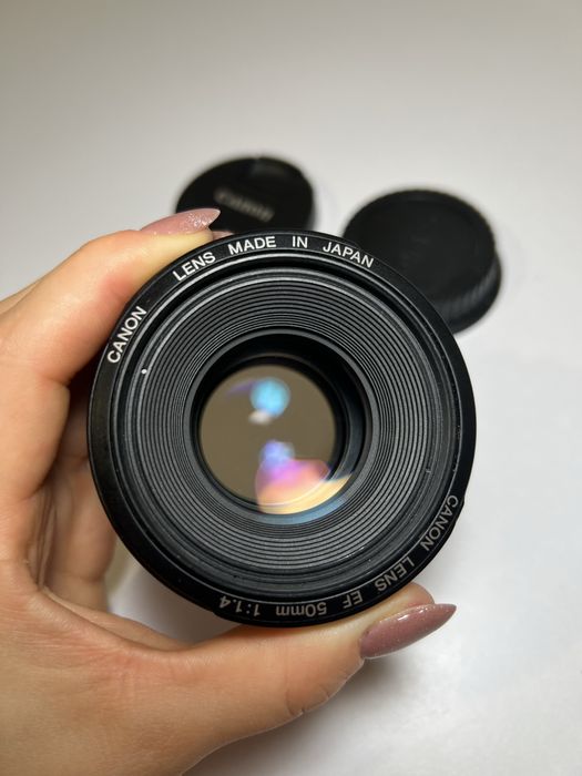 Обʼєктив Cenon 50 mm  1.4